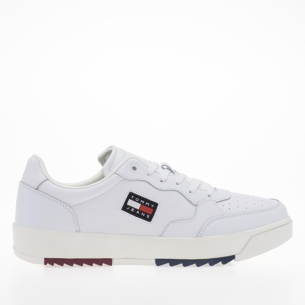 Cipő Tommy Jeans Essential Retro Leather Half Cleat EM0EM00899-YBR - fehér