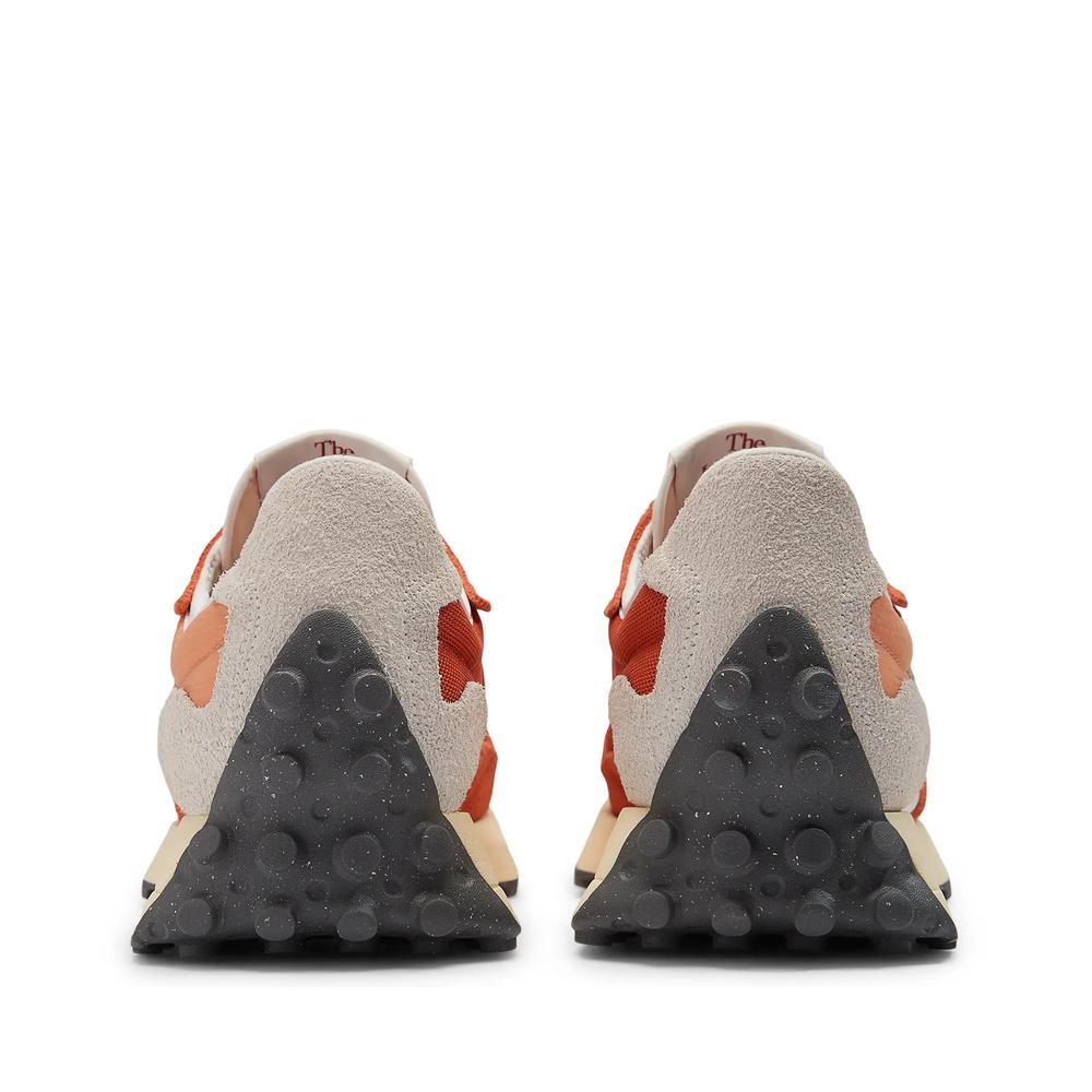 Unisex cipő New Balance U327WRH - narancs