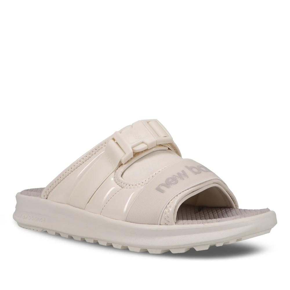 Flip Flop New Balance SWA330F3 - bézs
