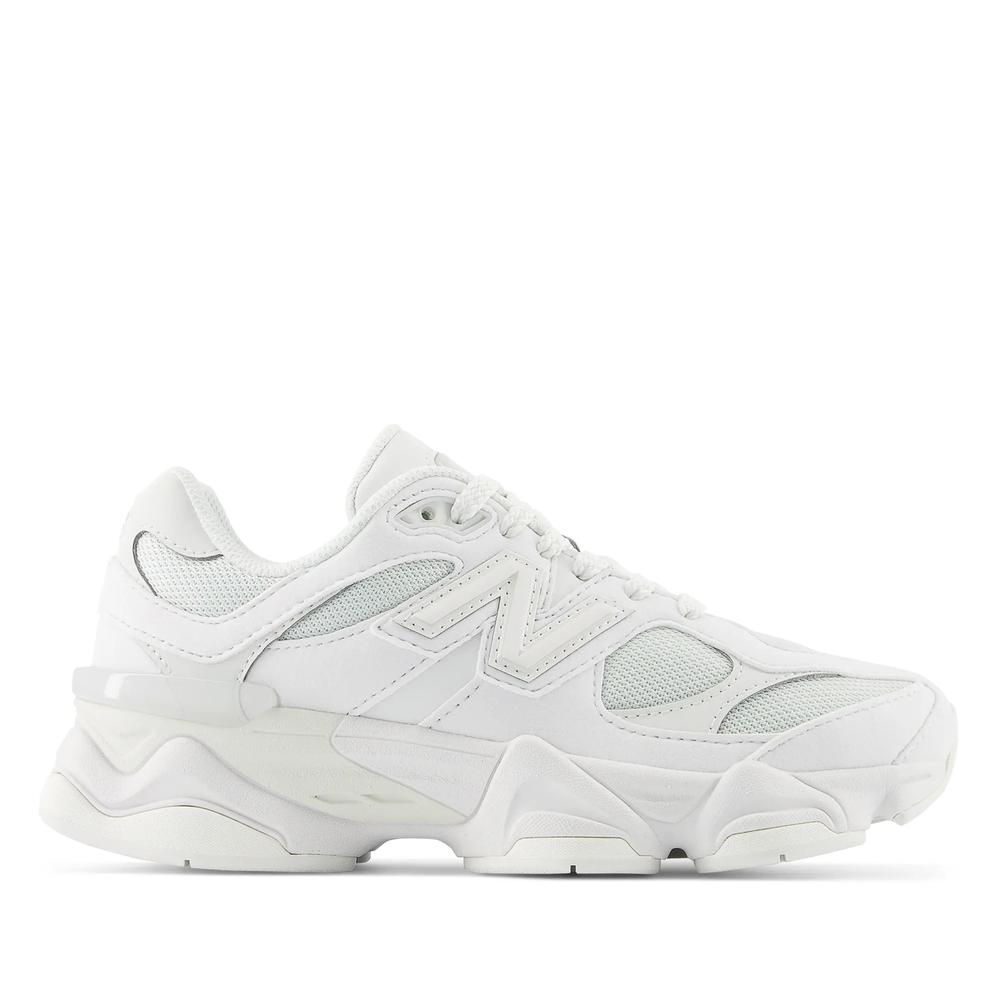 Gyermekcipő New Balance GC9060LL - fehér