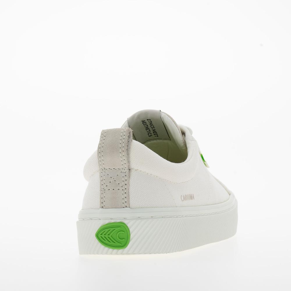 Női cipő Cariuma Oca Low 100107W50 - fehér