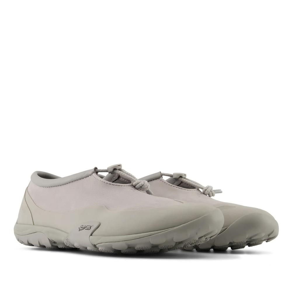 Unisex férfi cipő New Balance Minimus MT10T8WQ - szürke
