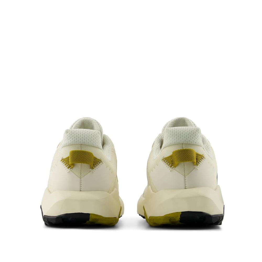 Férfi cipő New Balance DynaSoft Nitrel v6 MNTR4SE - bézs