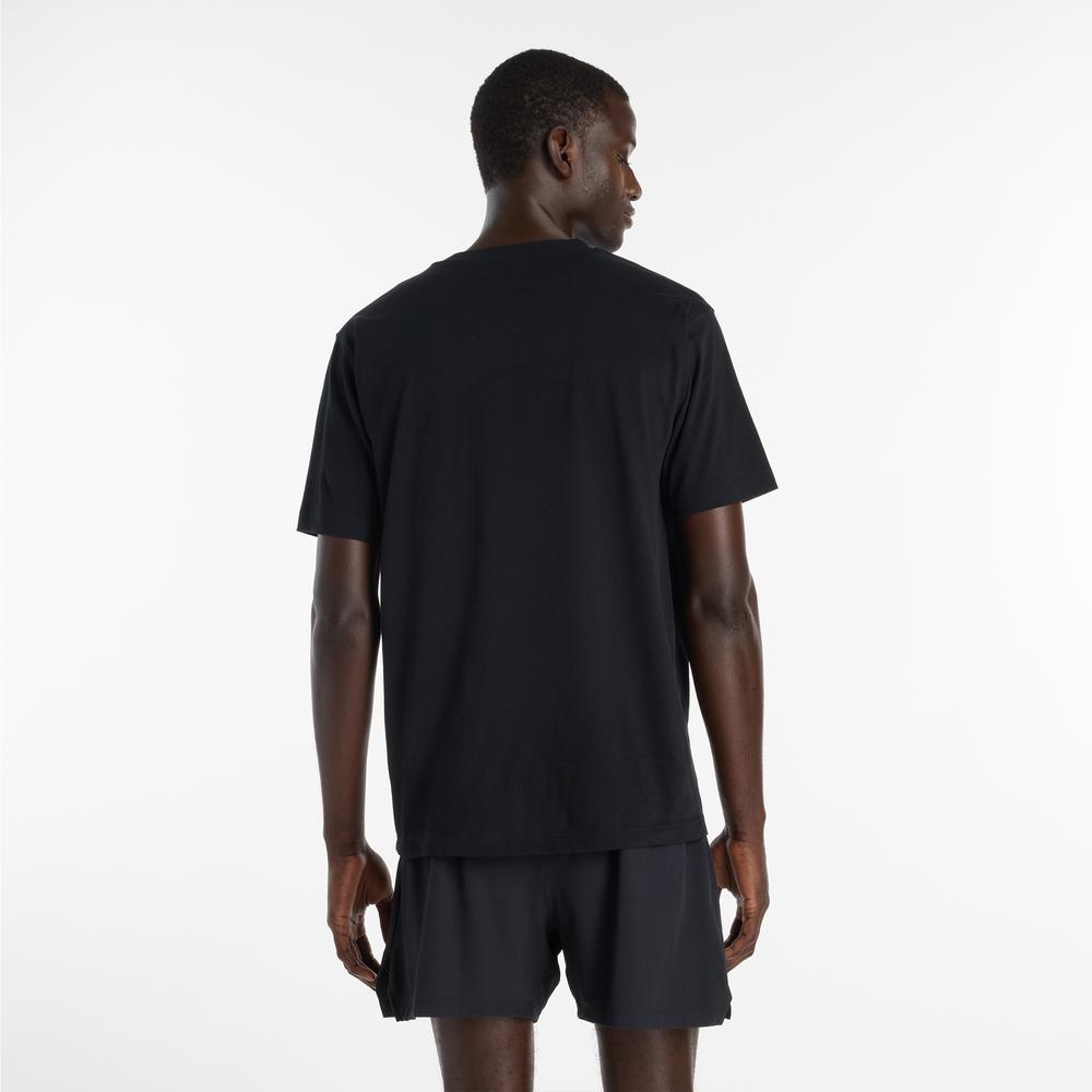 Férfi futópóló New Balance Vortex Performance MT6164W1BK - fekete