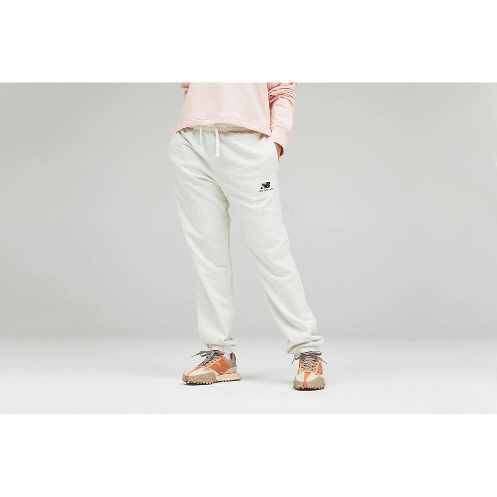Melegítőnadrág New Balance UP21500SAH - szürke