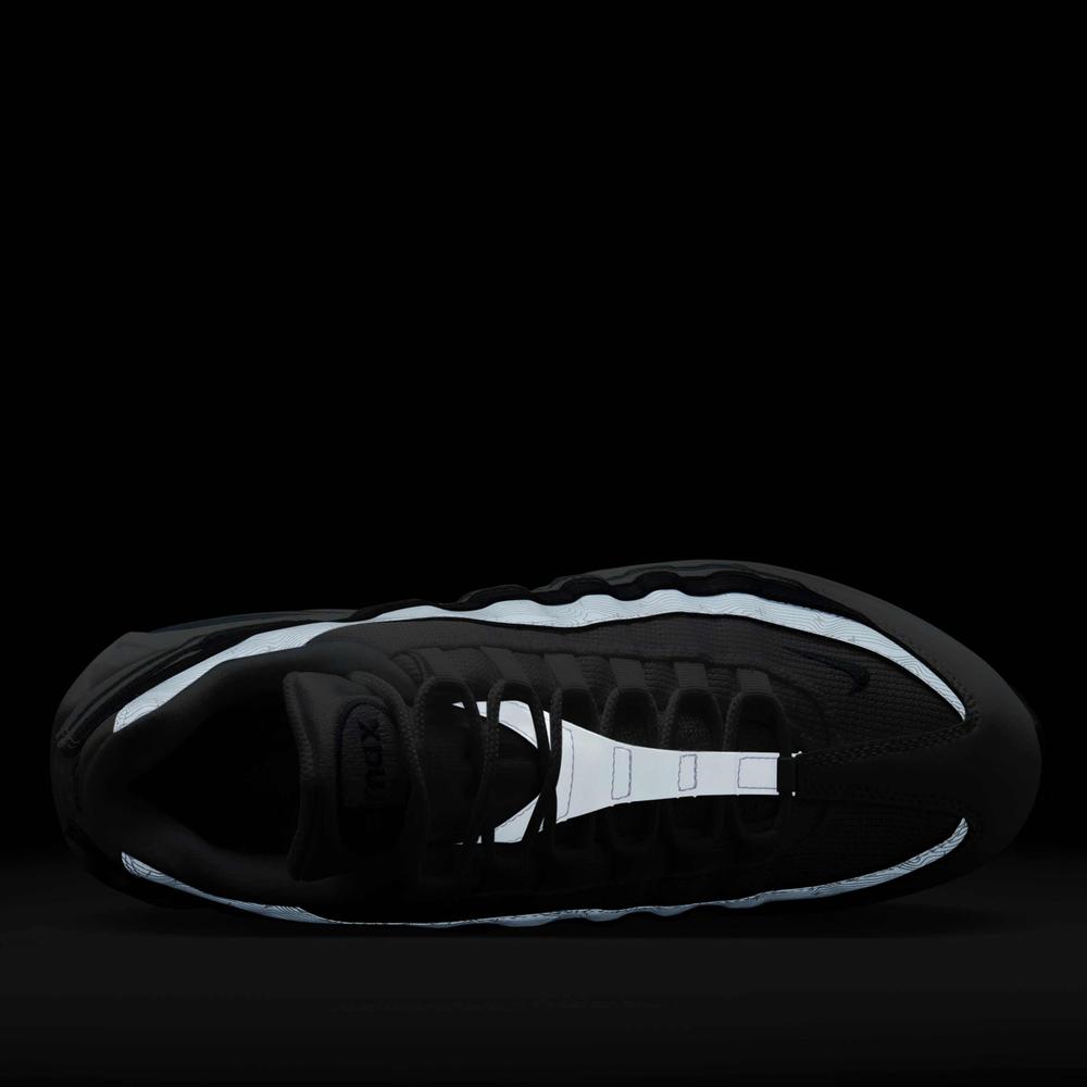 Cipő Nike Air Max 95 Essential IF2718-100 - fehér