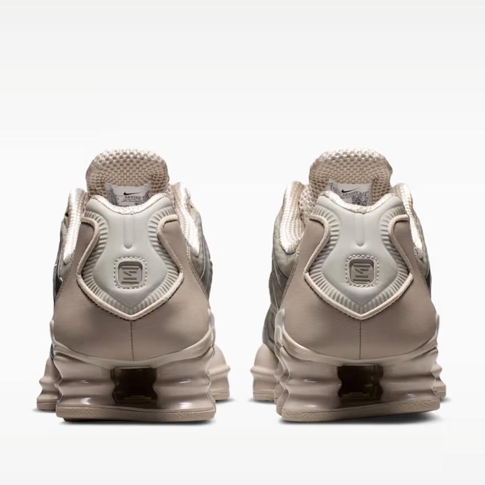 Női cipő Nike Shox TL AR3566-204 - bézs