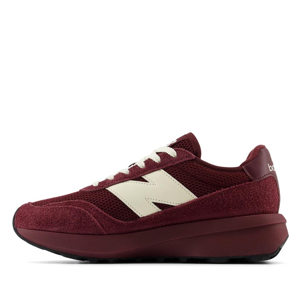 Cipő New Balance U370PA - gesztenyebarna