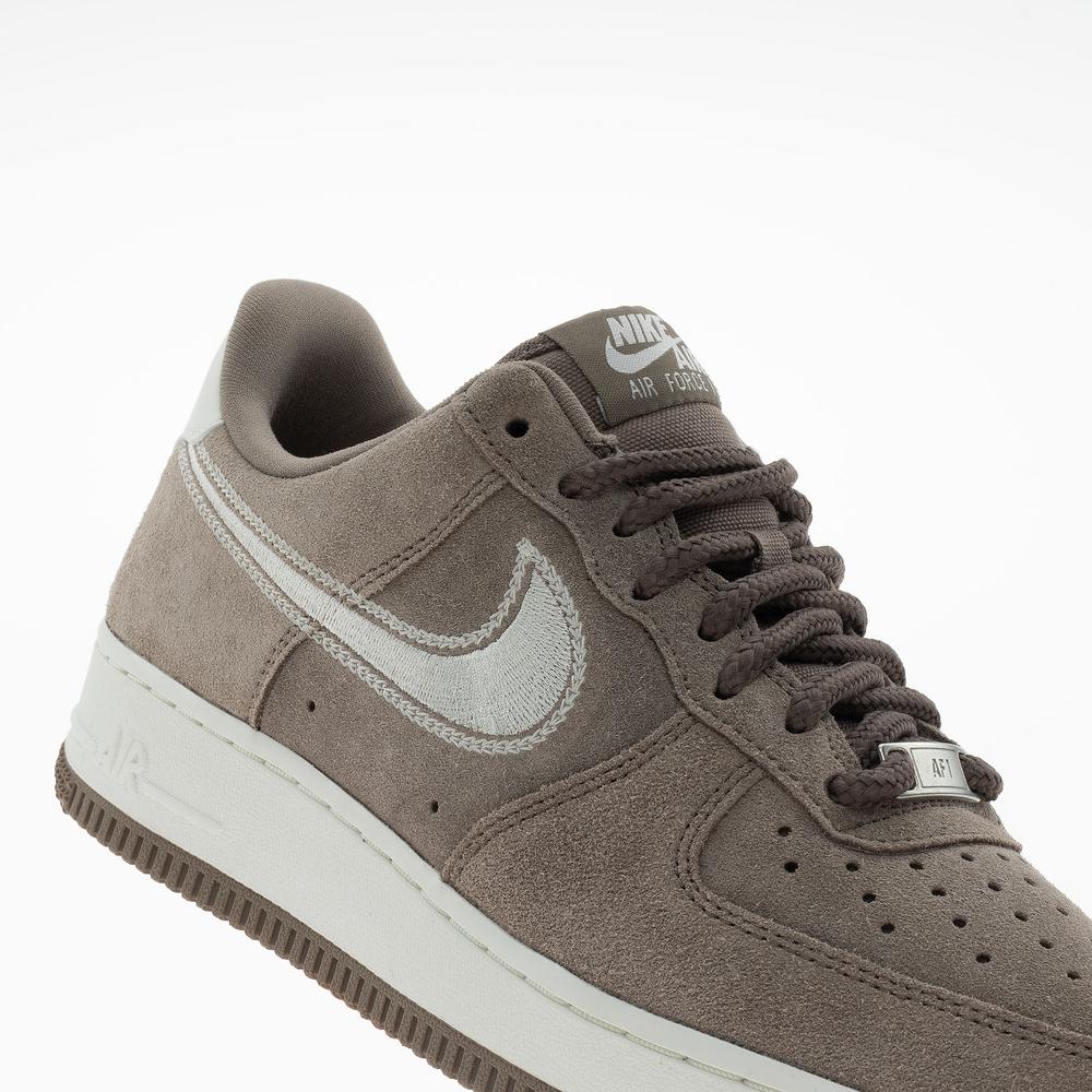 Cipő férfi Nike Air Force 1 '07 HJ4465-200 - barna