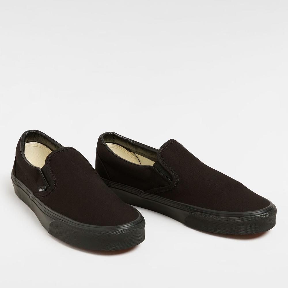 Cipő Vans Classic Slip-On VN000EYEBKA1 - fekete