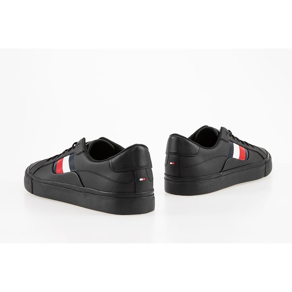 Cipő Tommy Hilfiger Signature Detailing Leather Trainers FM0FM04140-BDS - fekete