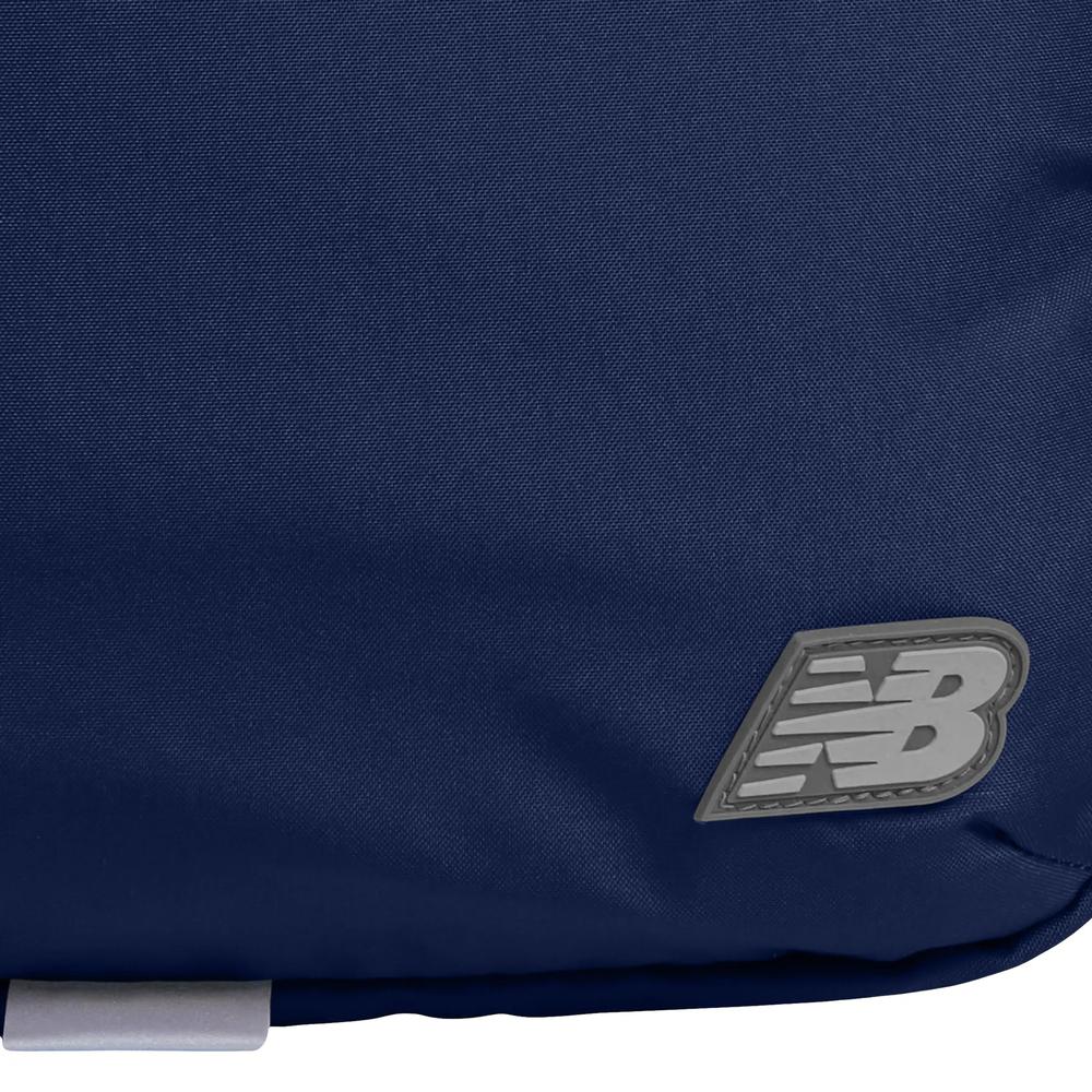 Hátizsák mindenkinek New Balance LAB51524NNY - sötétkék
