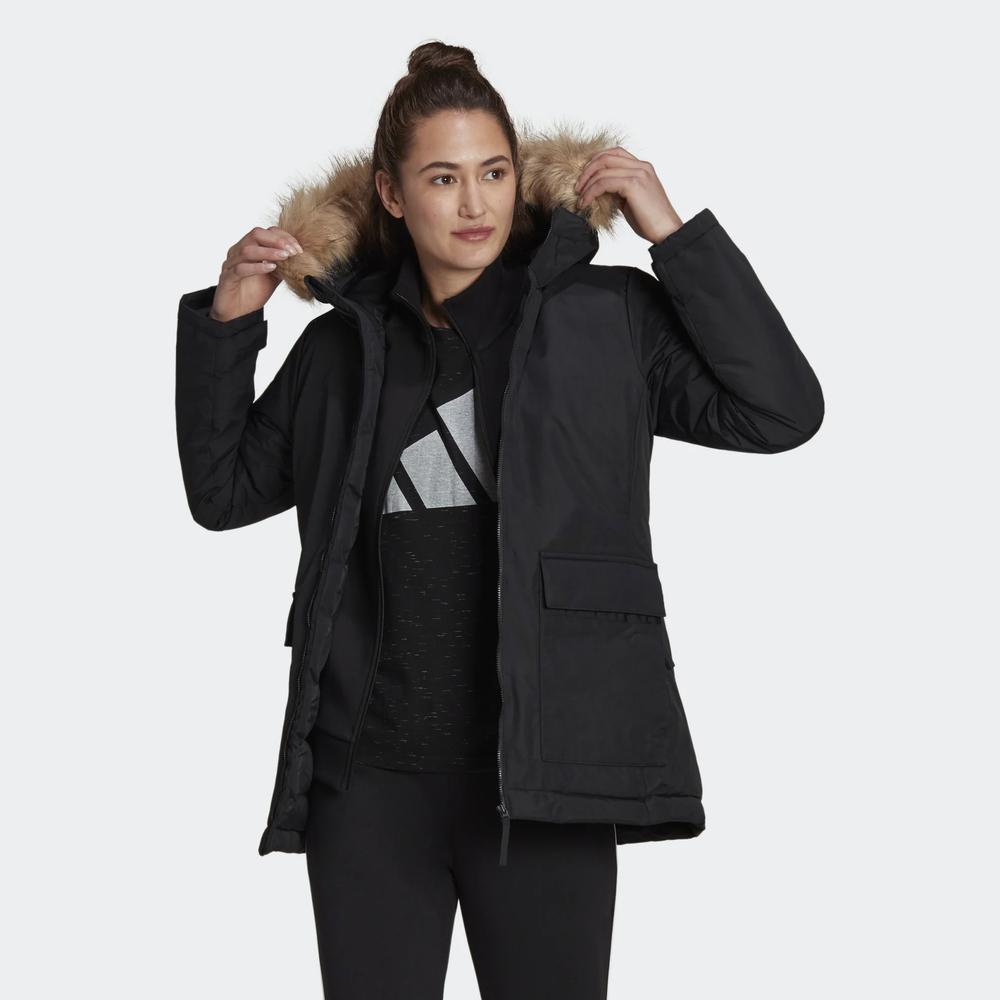 Dzseki adidas Utilitas Hooded Hooded Parka GT1707 - fekete