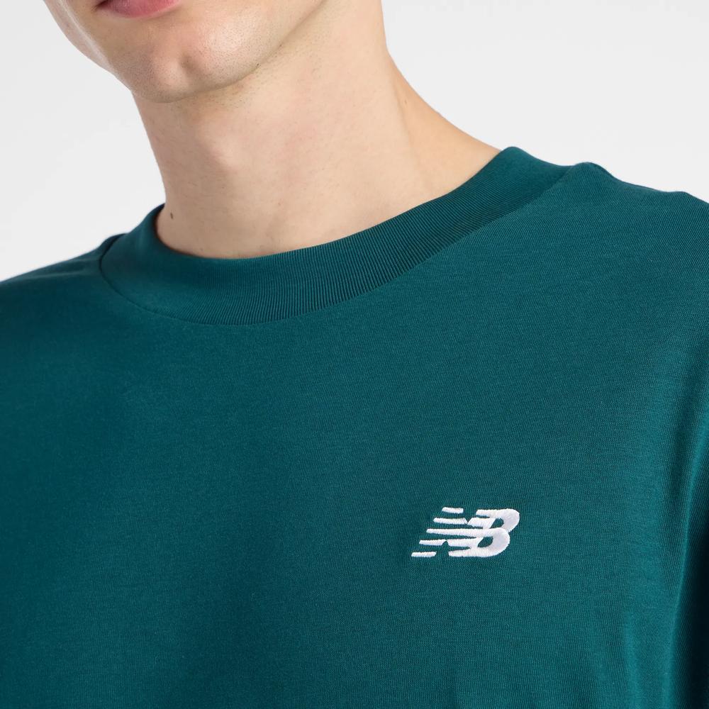 Férfi futópóló New Balance MT41509AAV - zöld