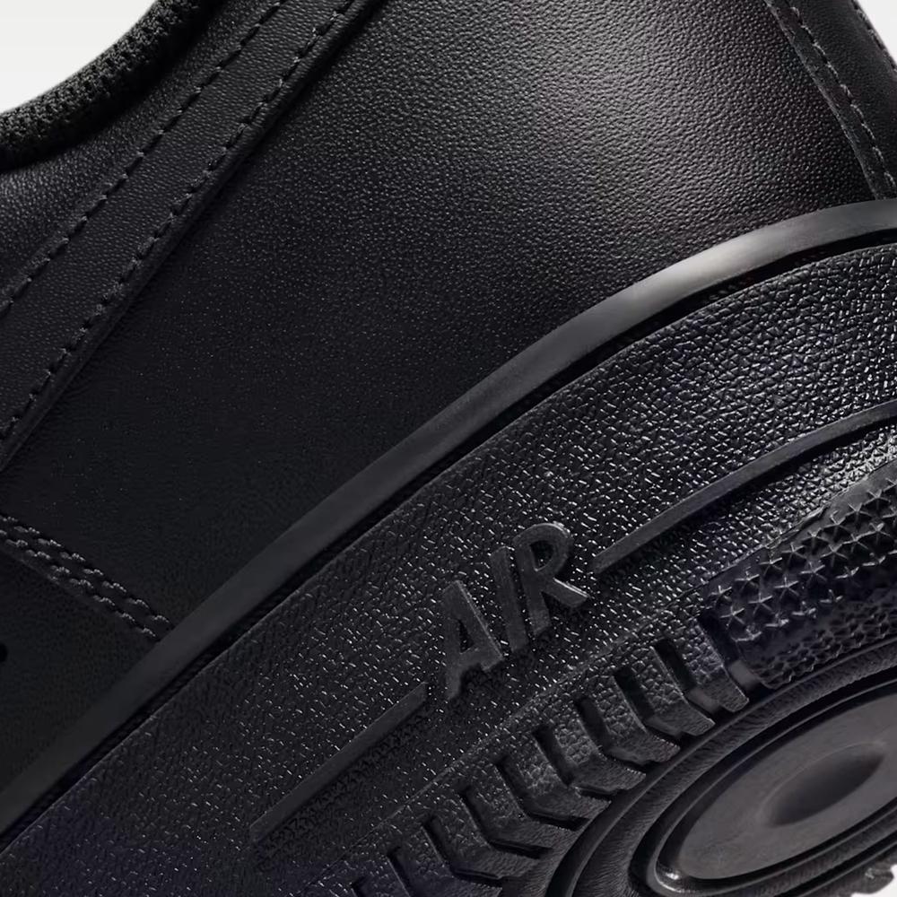 Férfi cipő Nike Air Force 1 '07 Essential CW2288-001 - fekete