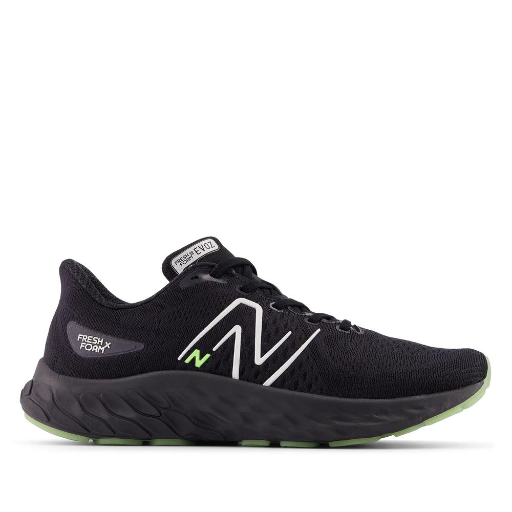 Férfi futócipő New Balance Fresh Foam Evoz MEVOZGB3– fekete