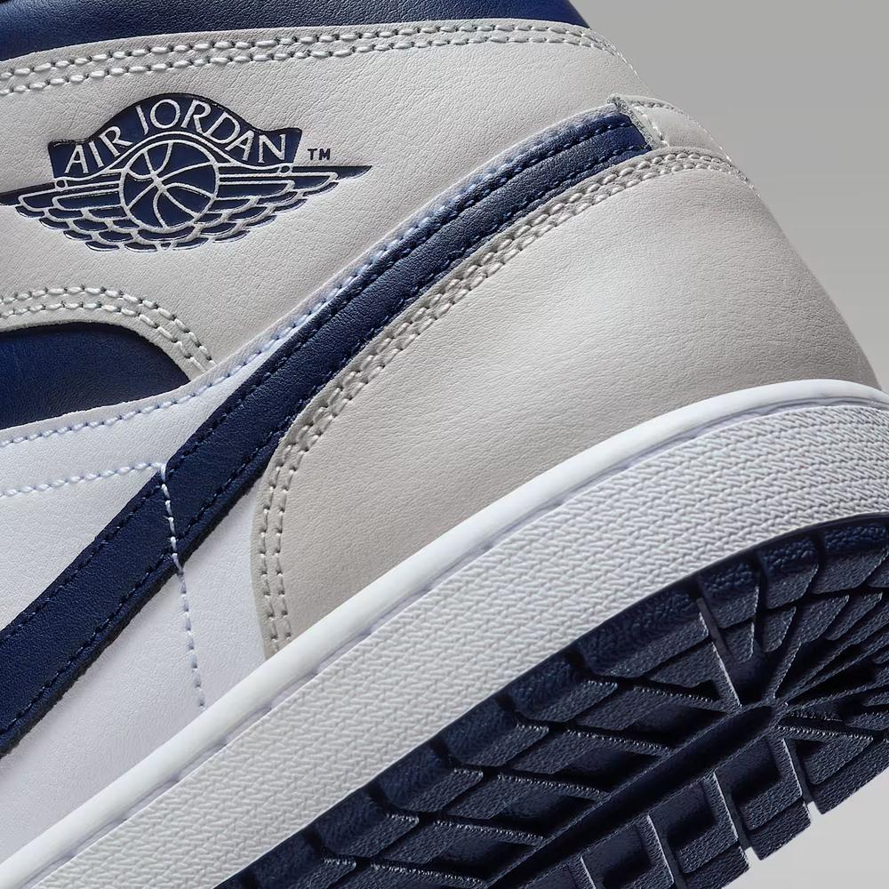 Férfi cipő Air Jordan 1 Mid DQ8426-146 - fehér