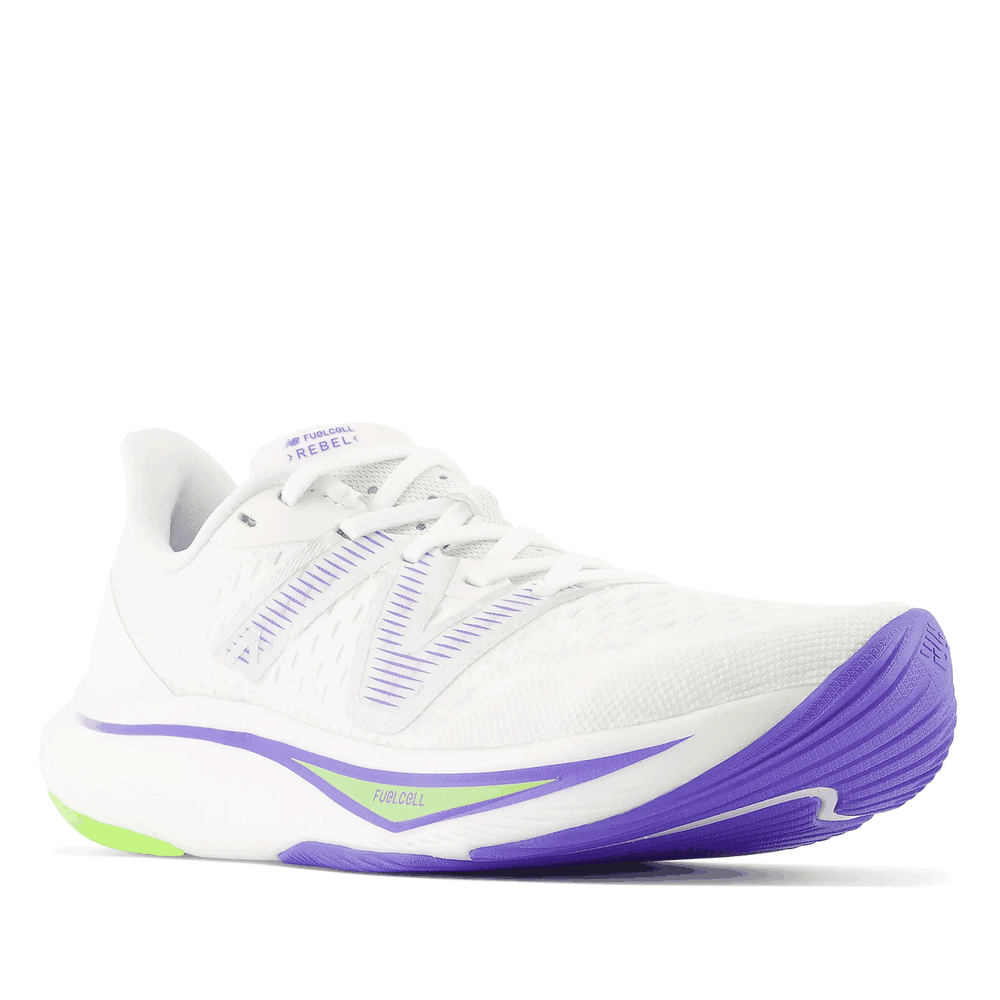 Cipő New Balance FuelCell Rebel v3 WFCXCC3 - fehér
