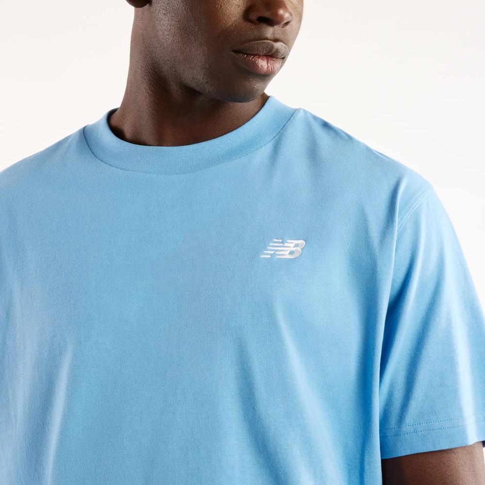 Férfi futópóló New Balance Sport Essentials MT41509NBE - kék