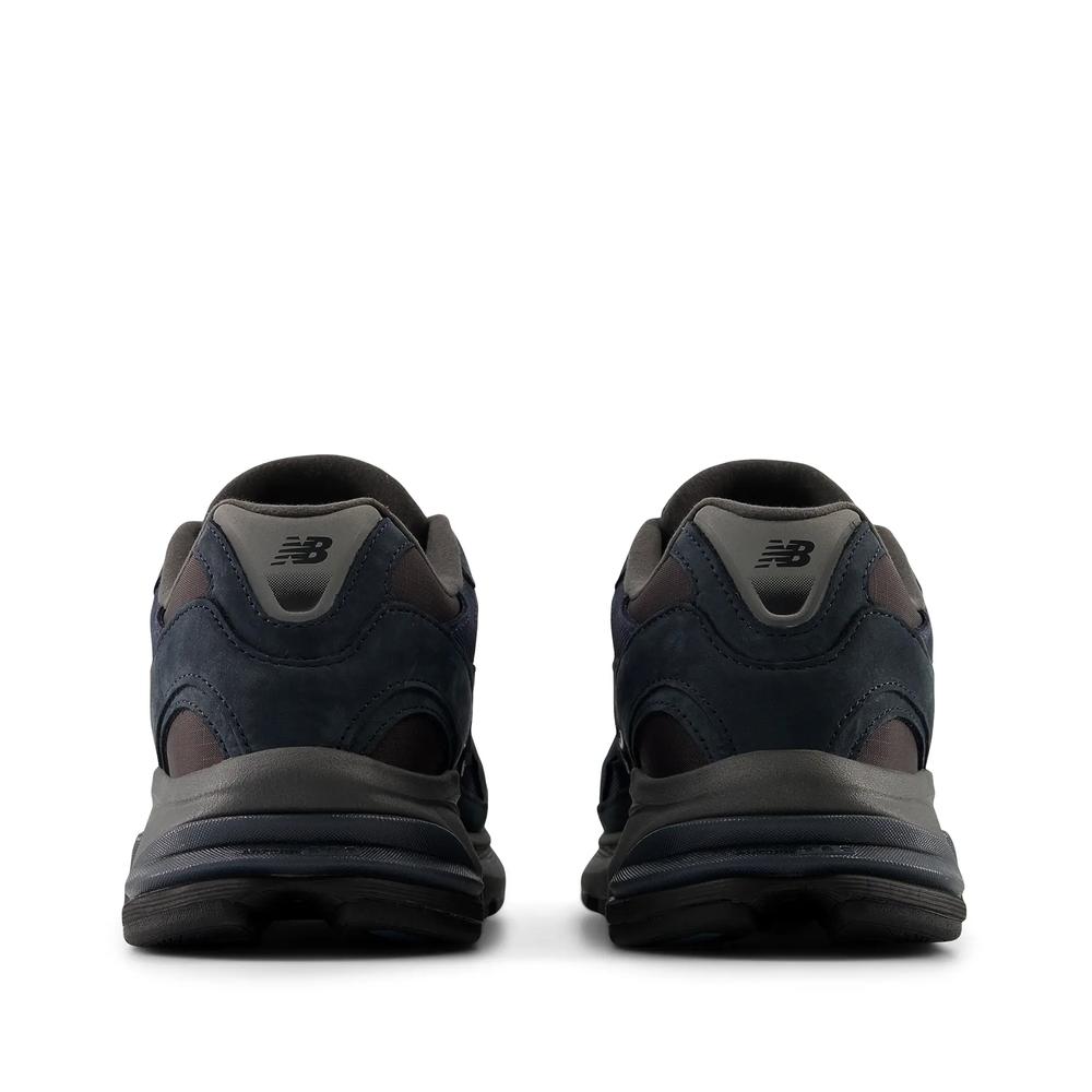 Unisex cipő New Balance U201052C - fekete