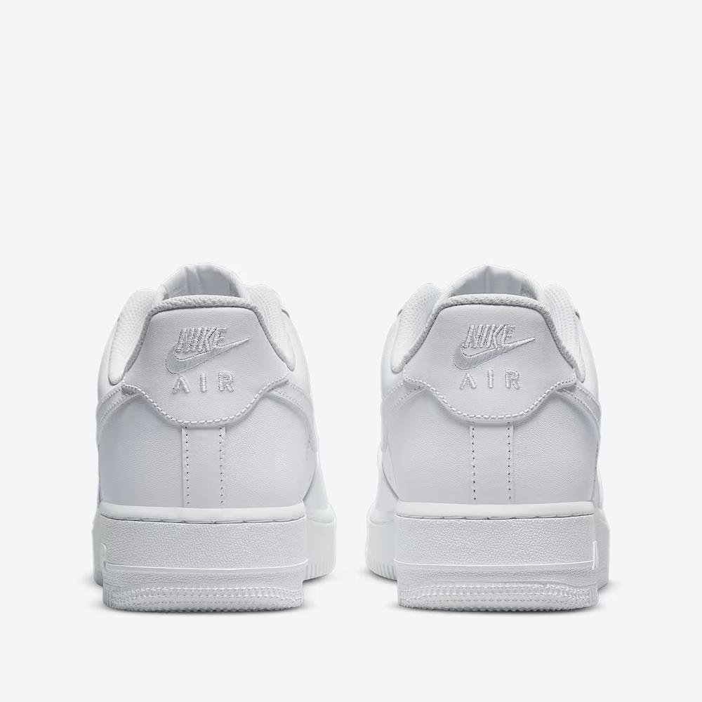Férfi cipő Nike Air Force 1 '07 Essential CW2288-111 - fehér