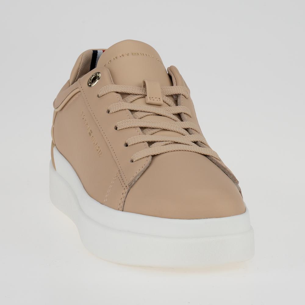 Cipő Tommy Hilfiger Elevated Sneakers FW0FW06511-TRY - bezowy