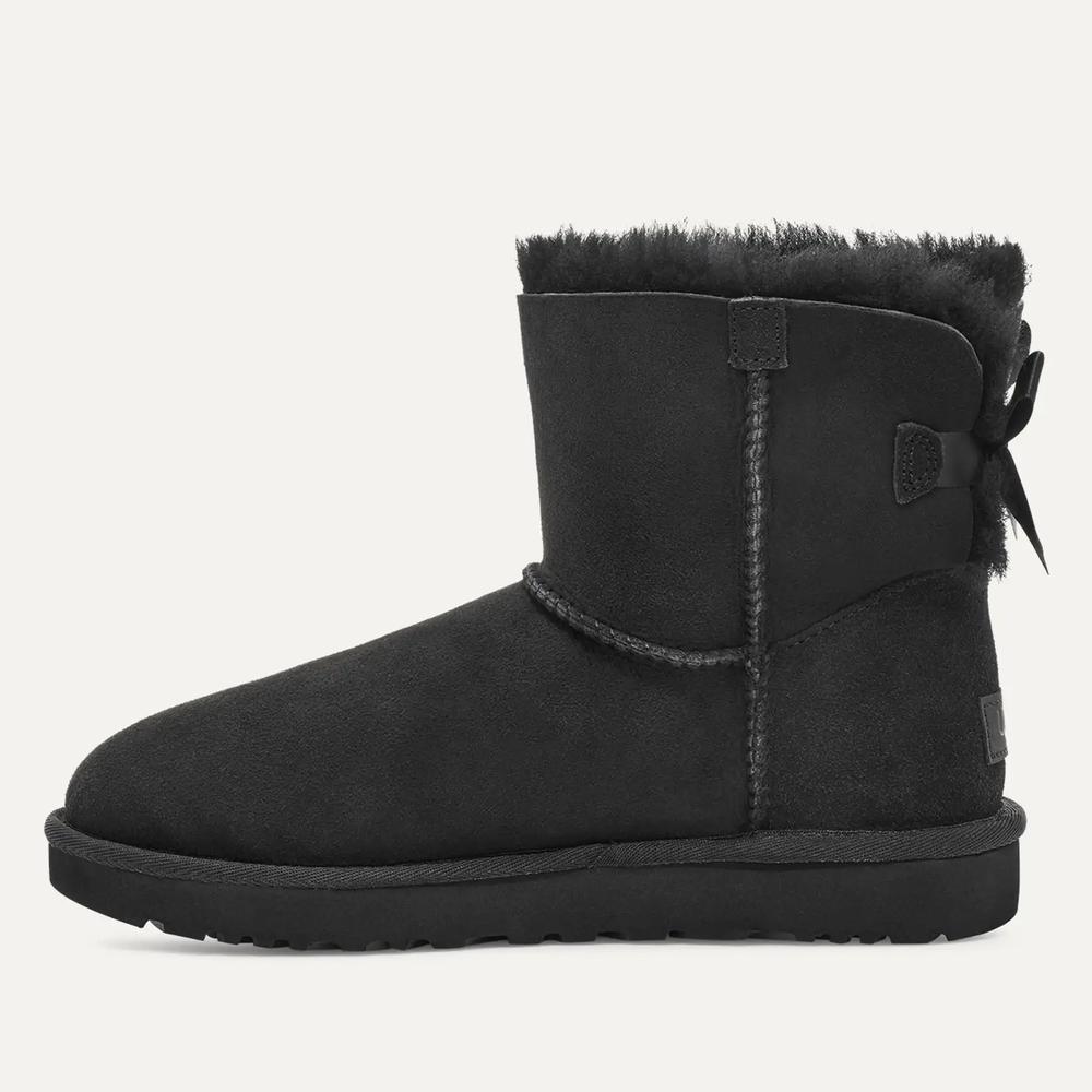 Cipő női UGG W Mini Bailey Bow II 1016501-BLK - fekete