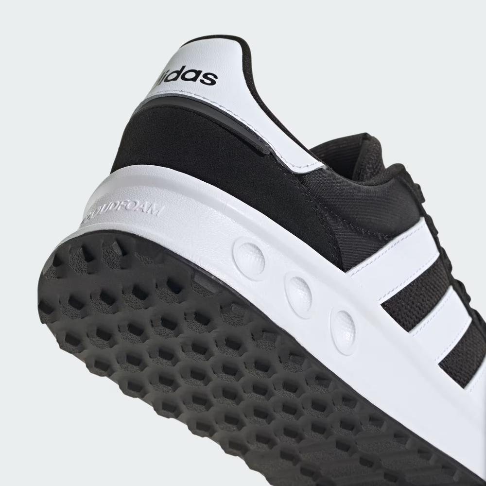 Férfi cipő adidas Sportswear Run 84 IH8613 - fekete
