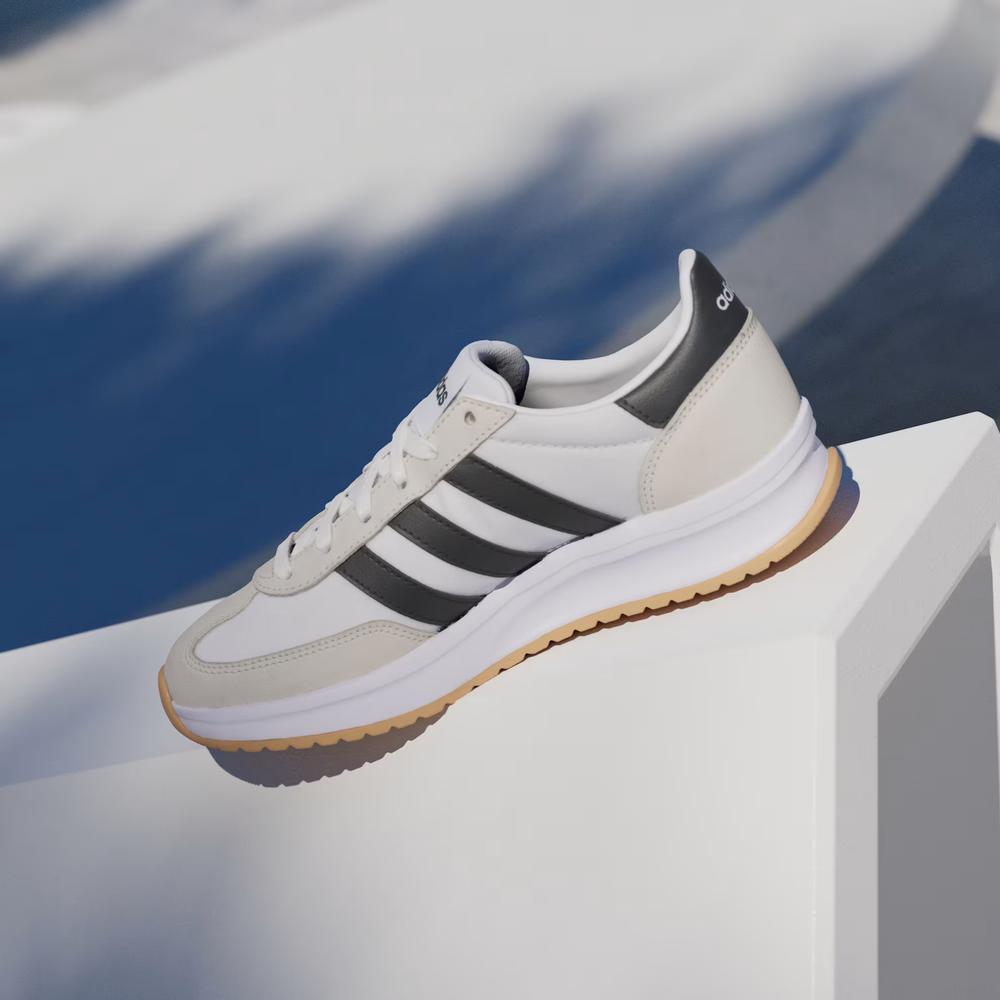 Cipő adidas Run 70S IH8594 - fehér