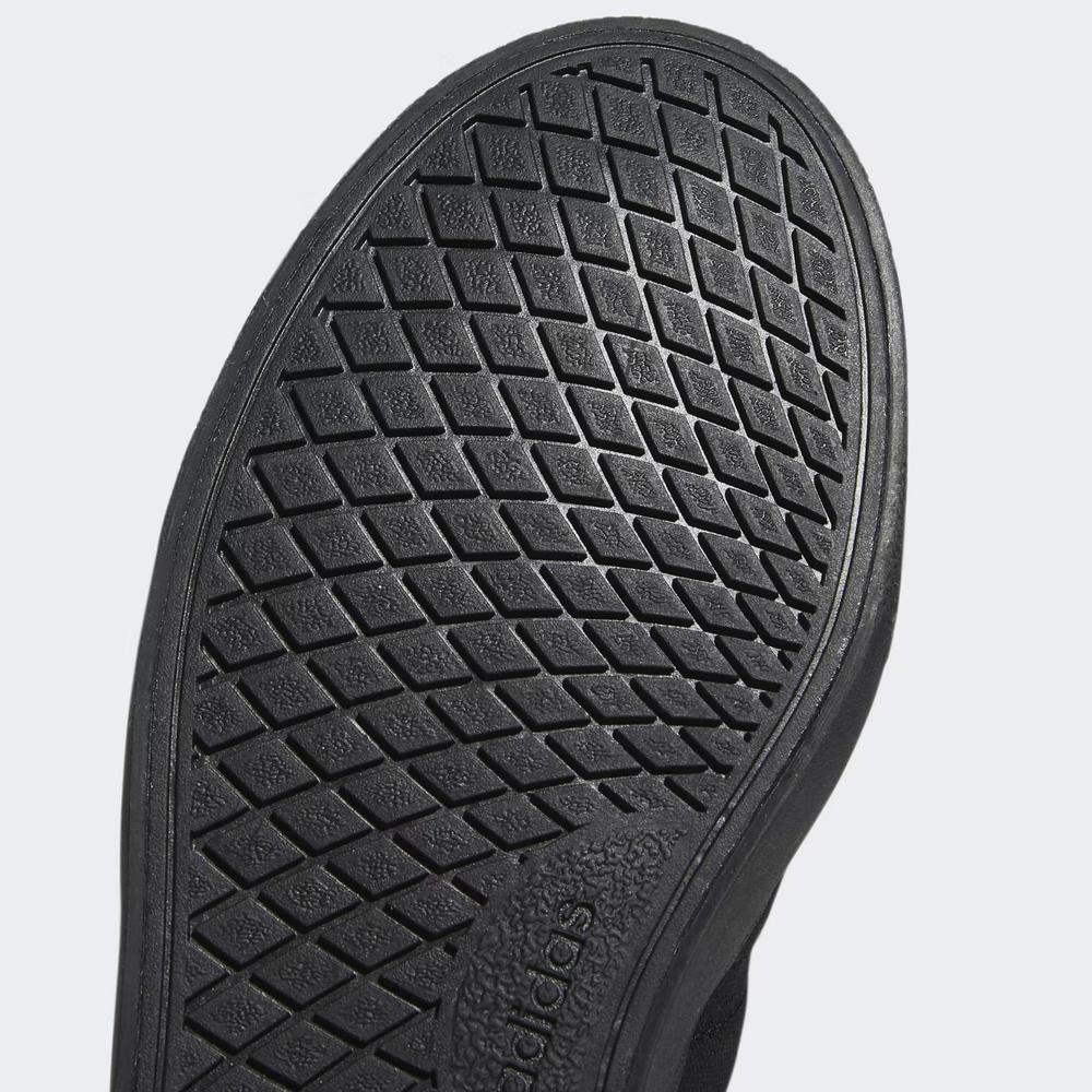 Cipő adidas Vulc Raid3r Skateboarding GY5497 - fekete