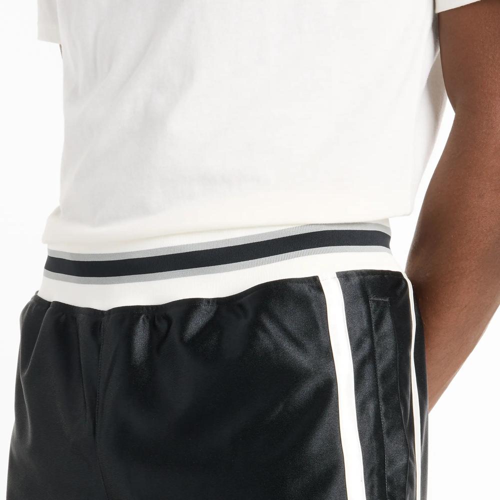 Férfi futónadrág New Balance MS51608BK - fekete