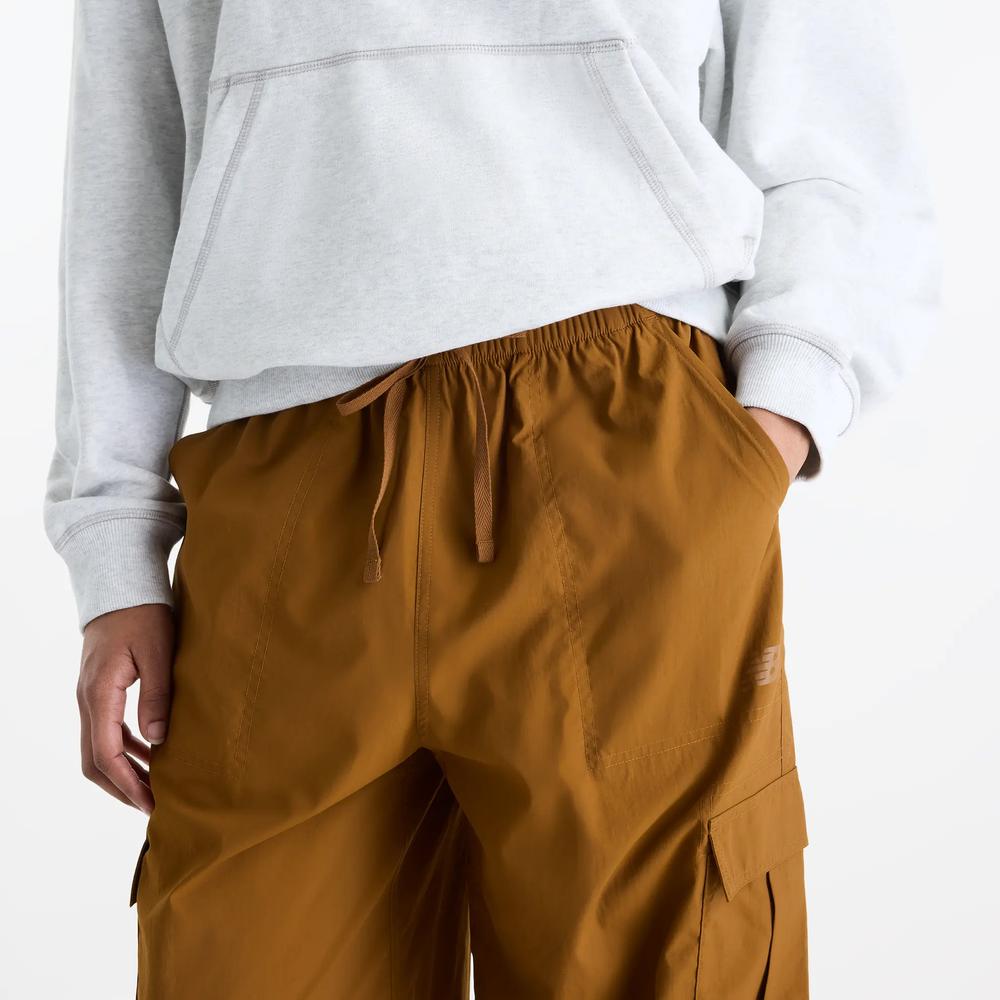 Női nadrág New Balance Cargo WP53504BFT - barna