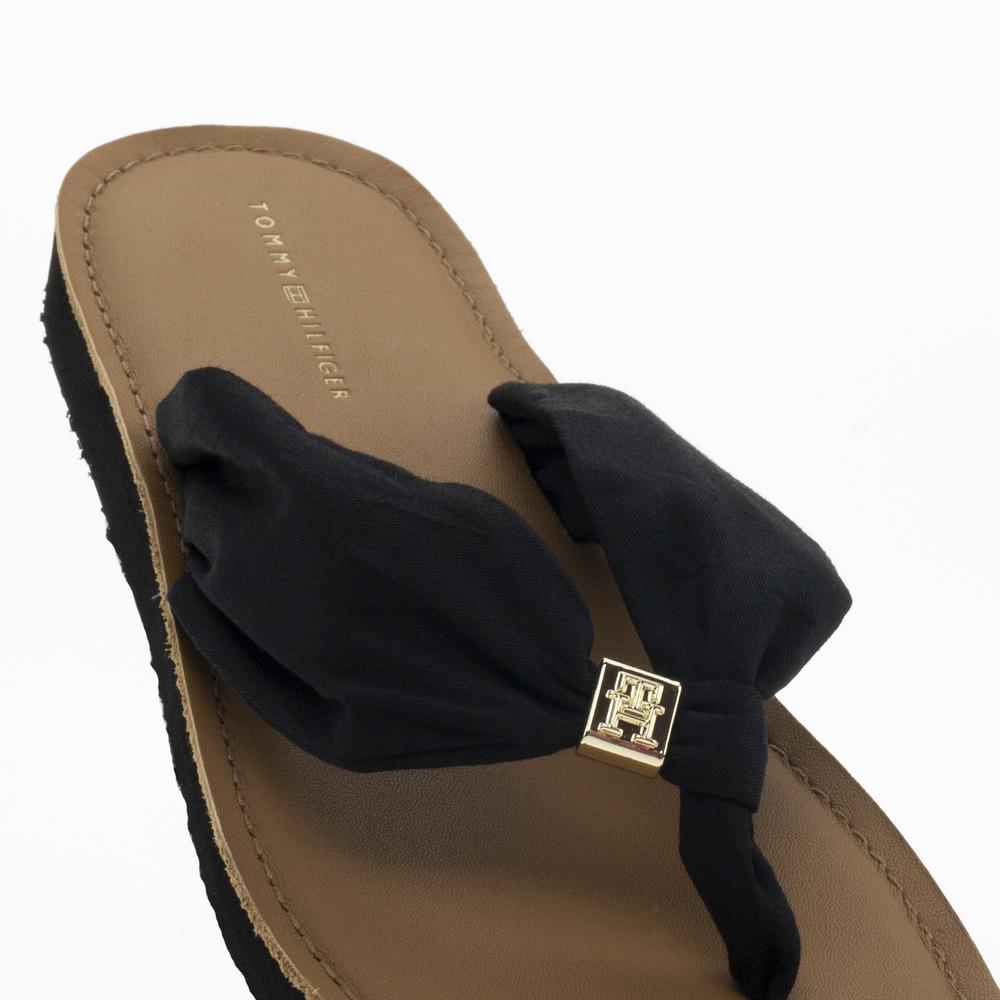 Flip Flop Tommy Hilfiger Elevated Beach FW0FW06985-BDS - fekete