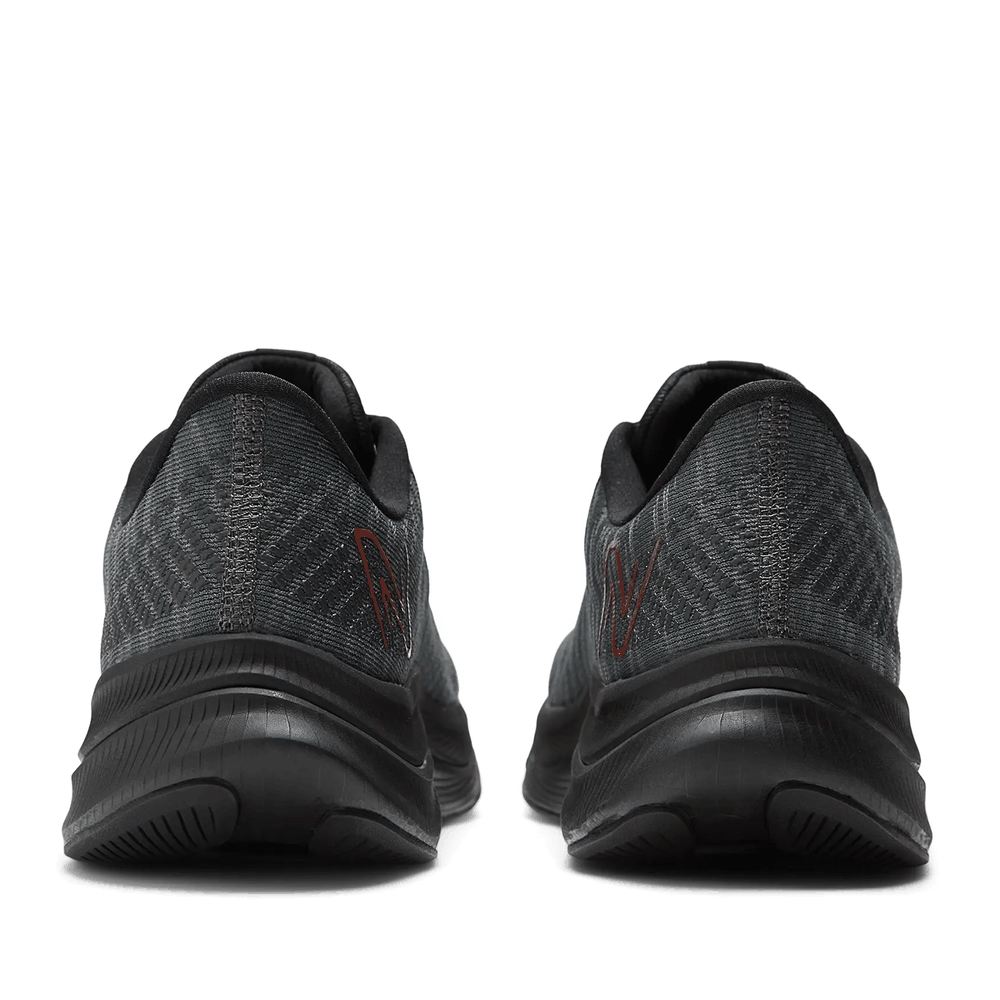 Női futócipő New Balance FuelCell Propel v4 WFCPRGA4 - fekete