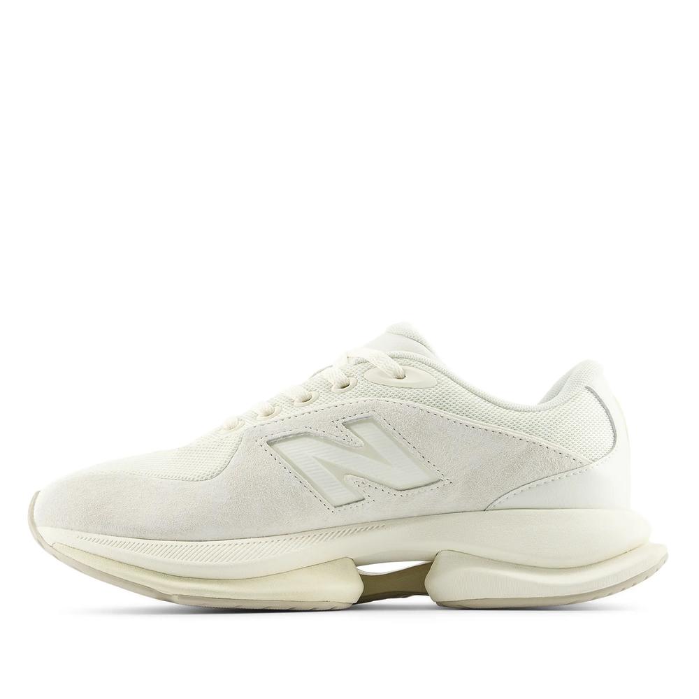 Unisex cipő New Balance UTFOA4U0 - bézs