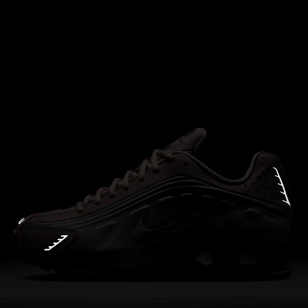 Női cipő Nike Shox R4 AR3565-600 - rózsaszín
