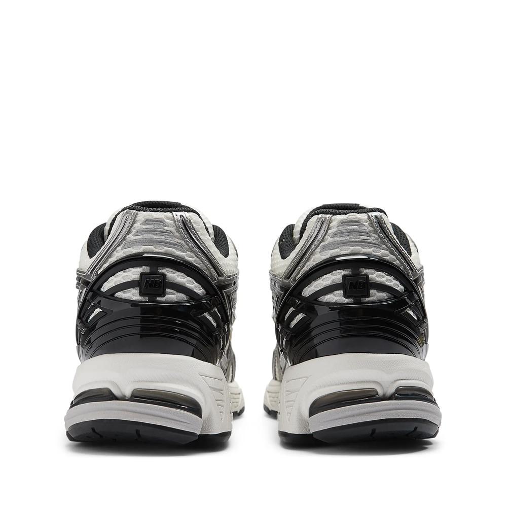 Cipő New Balance M1906RER - ezüst