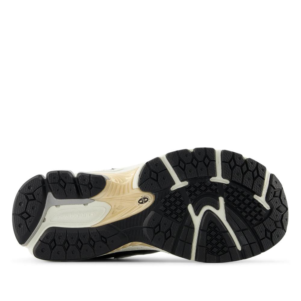 Cipő New Balance GC2002PO - fekete