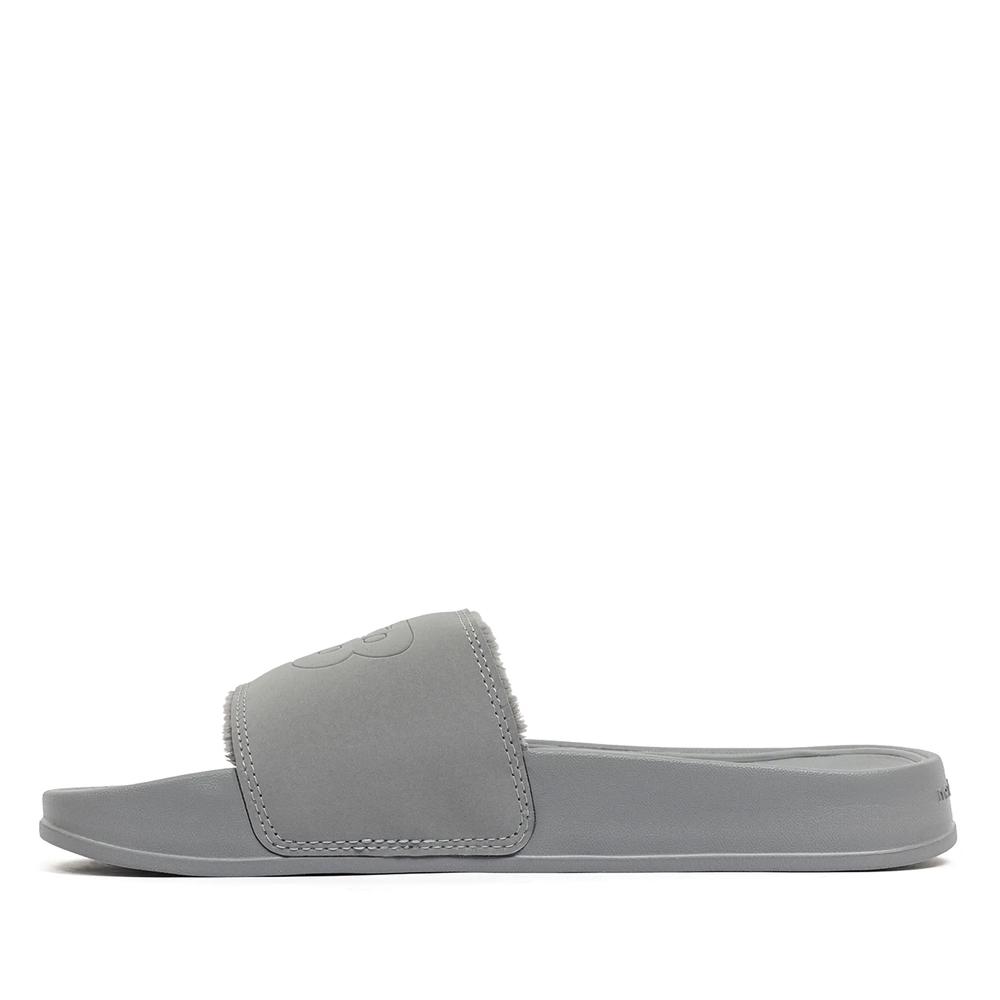 Papucs New Balance SWF200B3 – szürke