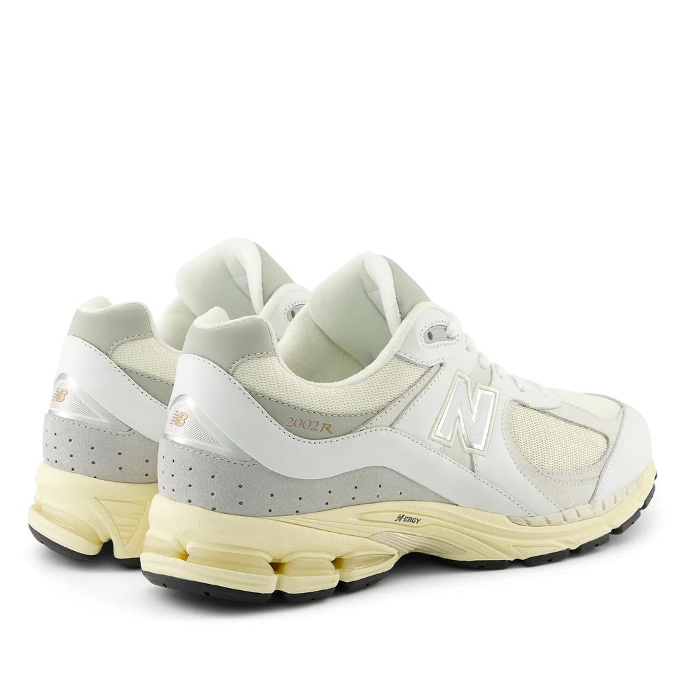 Cipő New Balance M2002RIA - fehér