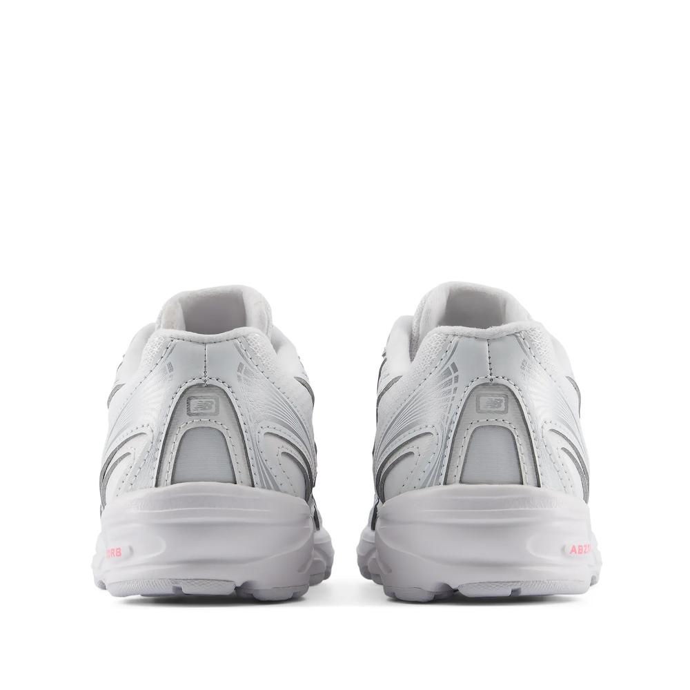 Gyermekcipő New Balance P7403DB - fehér