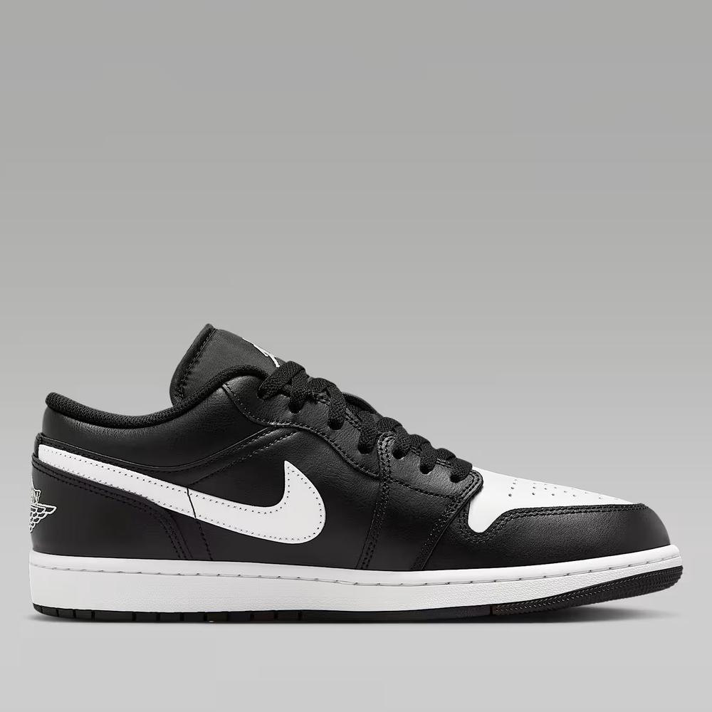 Cipő Nike Air Jordan 1 Low 553558-043 - fekete