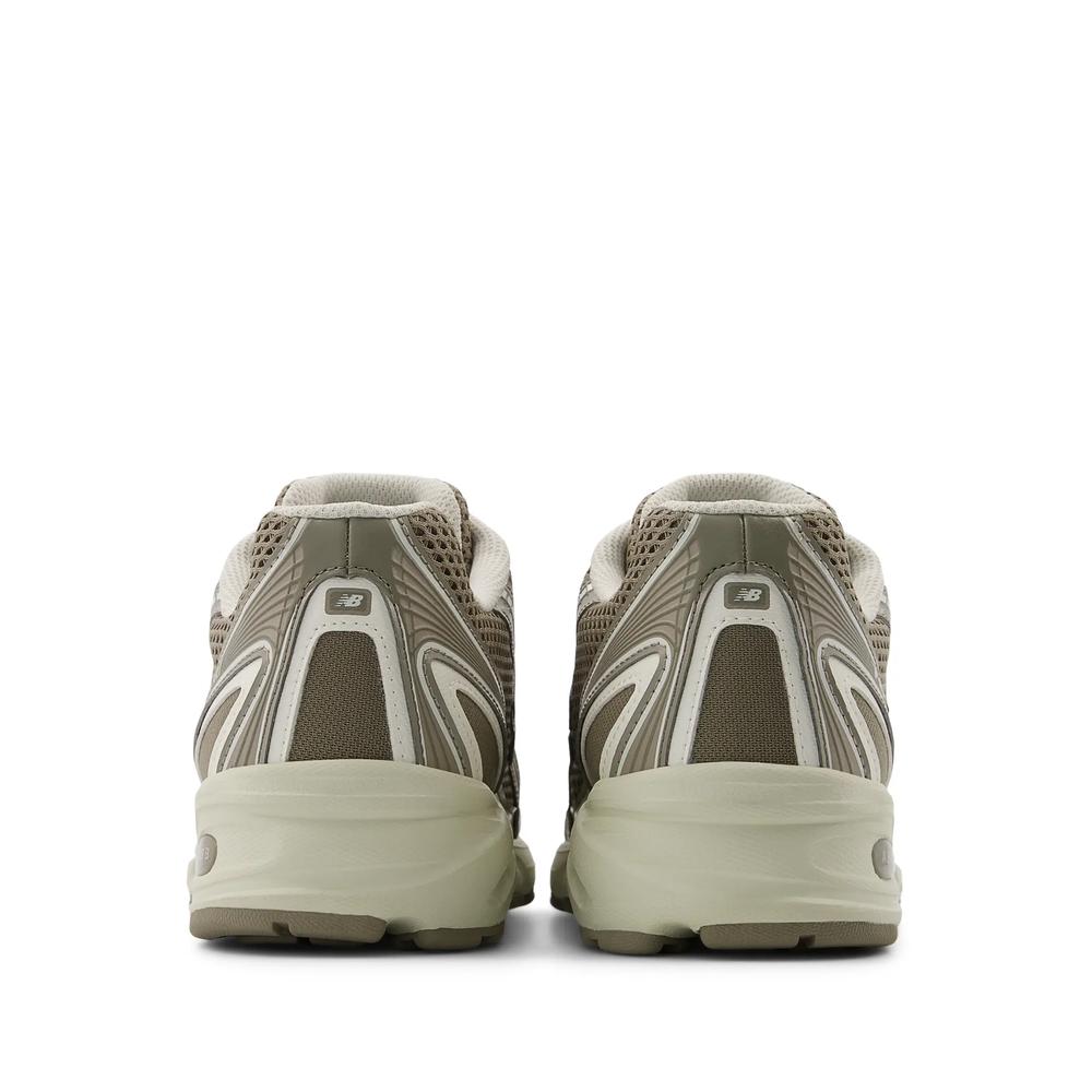 Unisex férfi cipő New Balance U740SA2 - barna