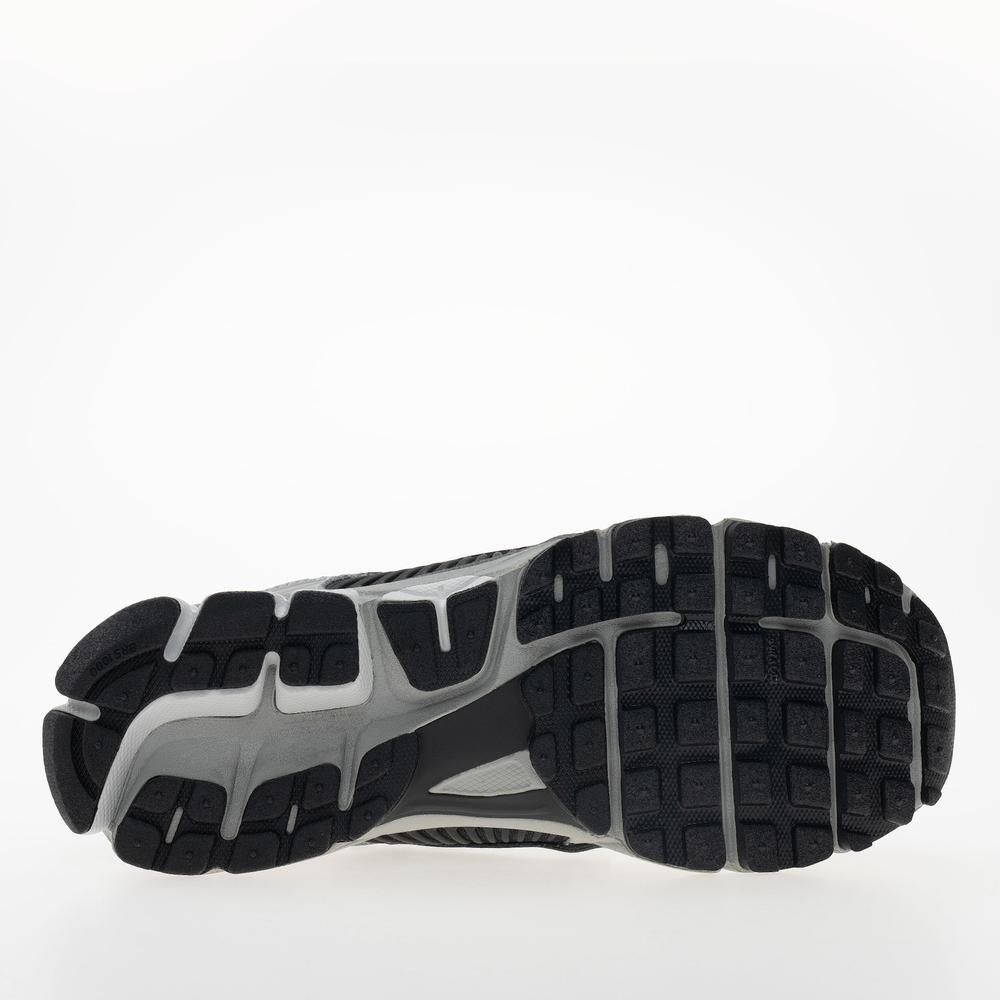 Férfi cipő Nike Zoom Vomero 5 HV5982-001 - szürke