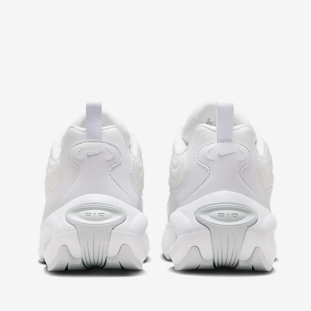 Cipő női Nike Air Max Portal HF3053-100 - fehér