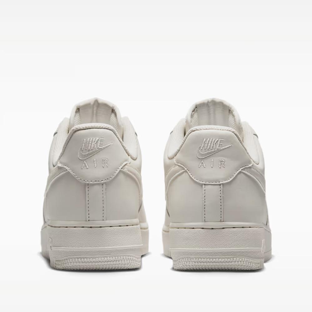 Cipő férfi Nike Air Force 1 '07 IH1698-003 - fehér
