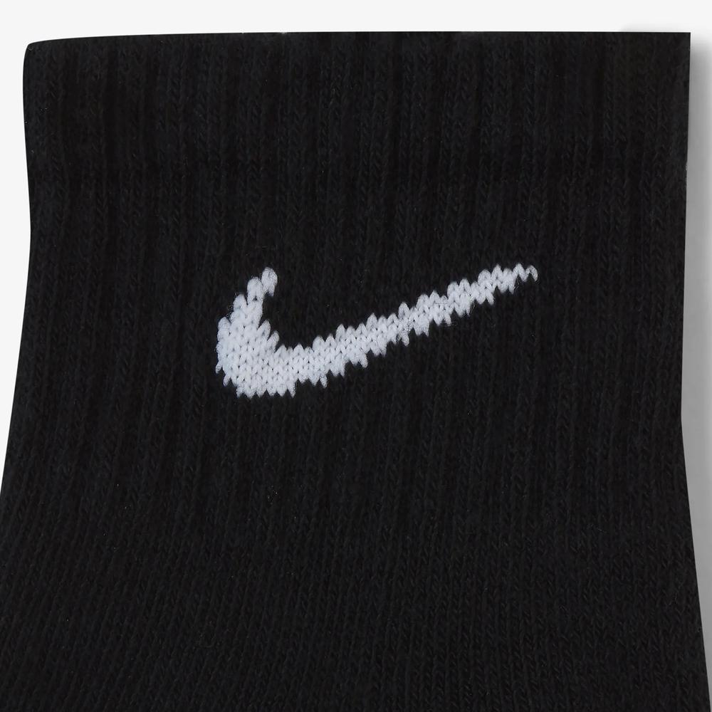 Zokni Nike Everyday Cushioned SX7667-010 - fekete