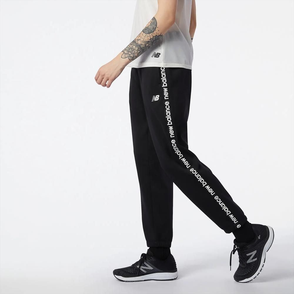 Női nadrág New Balance WP13176BK – fekete