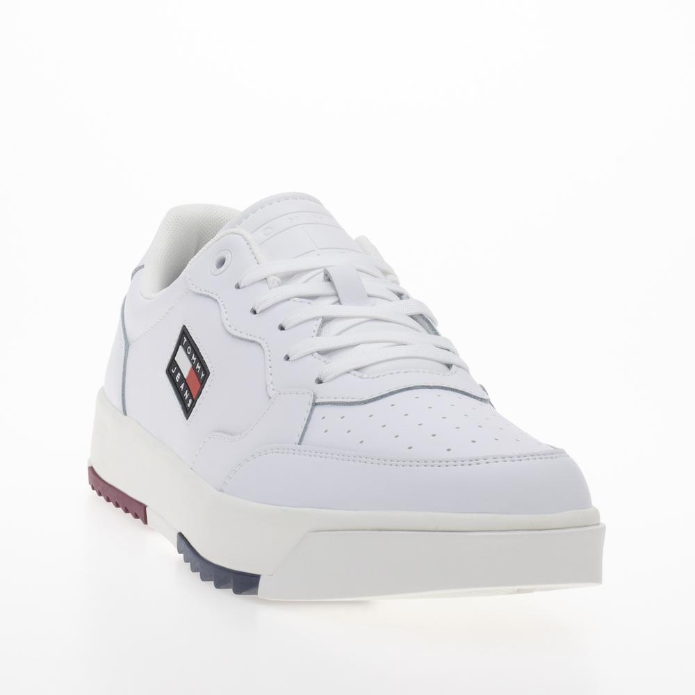 Cipő Tommy Jeans Essential Retro Leather Half Cleat EM0EM00899-YBR - fehér