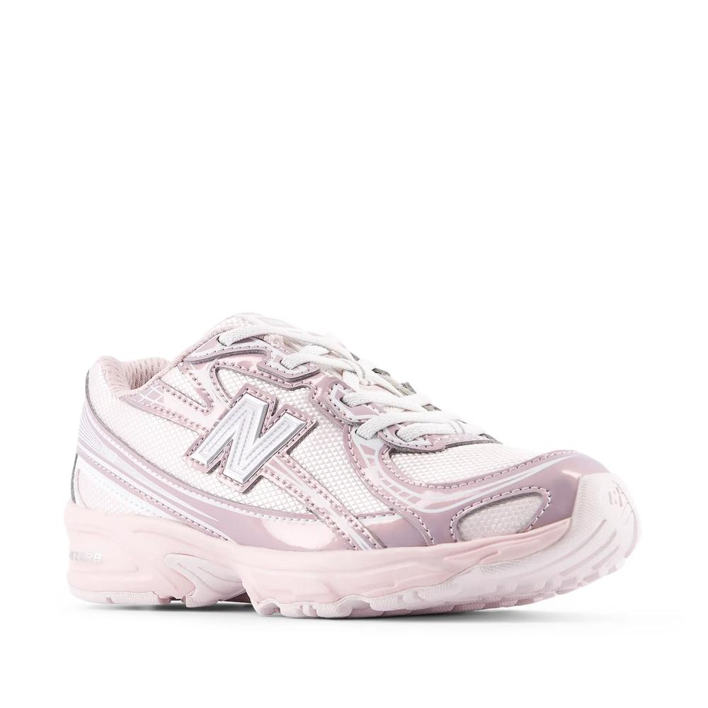 Gyermekcipő New Balance P7401HN - rózsaszín